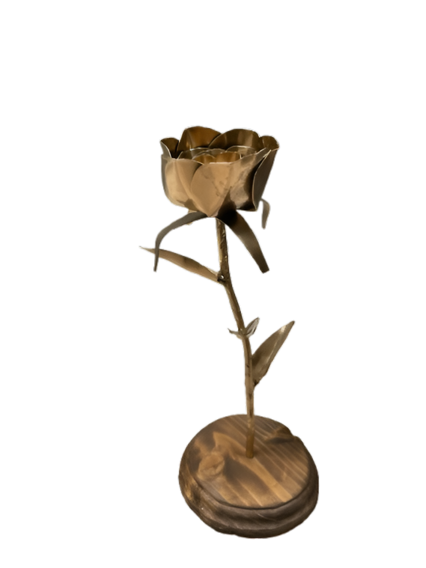 Złota Róża na Drewnianej Podstawce